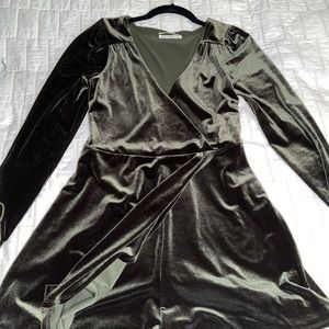 Urban Outfitters Romper/ Size M